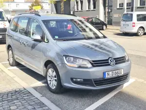 Volkswagen Sharan 2.0 TDI// TÜV 2027 //Navi//Rückfahrkamera//AHK