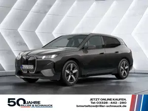 BMW iX xDrive45 Elektro ACC FACEL. SITZBELÜFTUNG