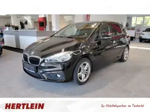 BMW 225 Active Tourer i Park-Assistent
