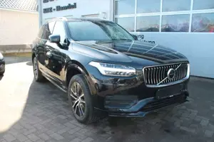 Volvo XC90 Momentum AWD Mild-Hybrid