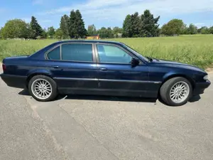 BMW 740 740iL Bild 3