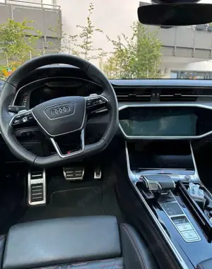 Audi RS7 RS7 4.0 TFSI quattro tiptronic Bild 4