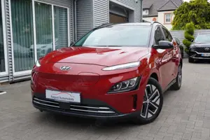 Hyundai KONA KONA Trend WPump 3Phasen AHK ACC LED Lenk+SH Kam