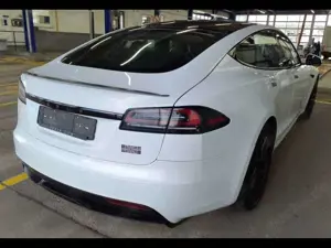 Tesla Model S Plaid 750 kW Bild 4
