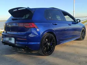 Volkswagen Golf R Performance-Akrapovic-Vollausstattung*Top*