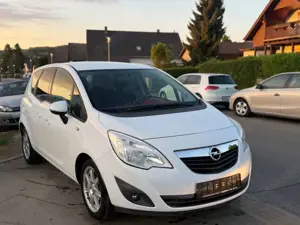Opel Meriva B Edition*NEU*TÜV*KLIMA* Tempomat
