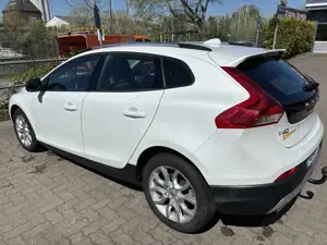 Volvo V40 Cross Country D4 Geartronic Momentum