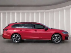 Skoda Superb Combi SPORTLINE 4x4 TDI*193PS AHK StndHzg Bild 3