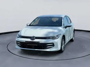 Volkswagen Golf VIII Lim. Life 1.5 TSI - NAVI - PDC- LED-