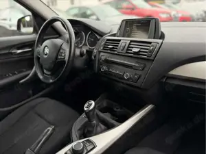 BMW 114 114i Limousine 5-trg. 1. Hand Bild 5