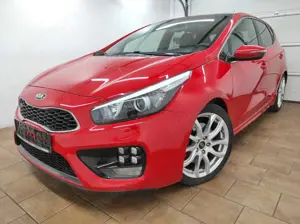 Kia Ceed / cee'd 1.6 T-GDI GT-Track NAVI PANO KAMERA PDC SHZ KLIMA