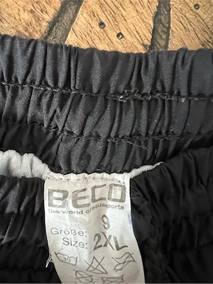 Beco Badeshorts Männer Dunkelblau Größe 9 XXL Bild 3