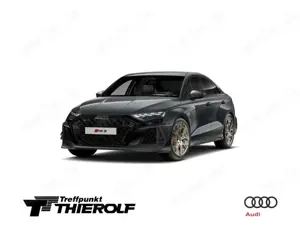 Audi RS3 Limousine competition limited Malachitgrün