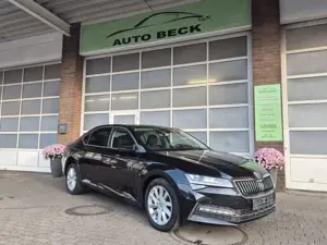 Skoda Superb Lim. Style+ACC+AHK+LED+APPLE-CAR-PLAY
