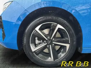 Opel Astra Sports Tourer GS 1.2 Hybrid AT FACELIFT SHZ+LHZ+AC Bild 5
