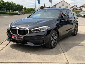 BMW 118 i Steptr. Sport-Line LED SHZ PDC CarPlay NAV Bild 4