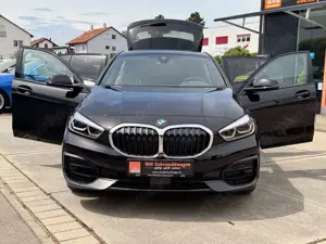 BMW 118 i Steptr. Sport-Line LED SHZ PDC CarPlay NAV Bild 3