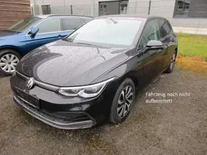 Volkswagen Golf Active 2,0 TDI DSG RearView,AHK,Anschlussgarantie