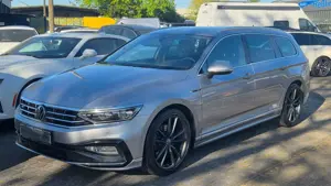Volkswagen Passat Variant R-Line Digital Anhängerkupplung Reserviert
