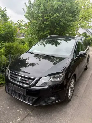 SEAT Alhambra 2.0 TDI 7Sitzer Navi Alcantara PDC
