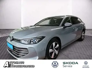 Volkswagen Passat 1.5 TSI DSG Business LED NAVI SHZ AHK GJR 360°Kam