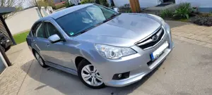 Subaru Legacy 2.0i Trend