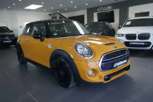 MINI Cooper S KLIMA+6GANG+ALU 17 ZOLL+