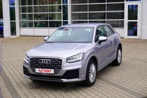 Audi Q2 35 1.5 TFSI S-Line LED Navi Sitzheizung AHK Bild 2