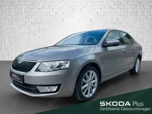 Skoda Octavia Lim. 1.4 Schalt - Elegance Temp Einparkh