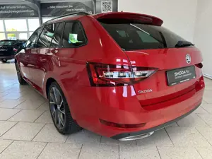 Skoda Superb Combi 1.5 TSI ACT DSG SportLine NAVI Bild 4