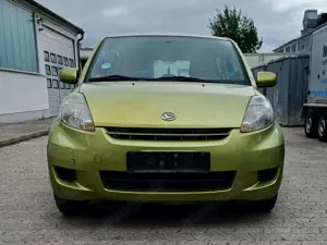 Daihatsu Sirion Sirion 1.0 - Tüv neu