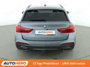 BMW 530 530d xDrive M Sport Aut.*NAVI*ACC*CAM*PDC* Bild 4