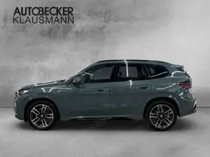 BMW X1 xDrive20d M SPORT 19' 'LC PROF HuD ACC 360°PARKEN Bild 3