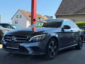 Mercedes-Benz C 180 Lim. Avantgarde/NAVI/LEDER/AMBIENTE Bild 3