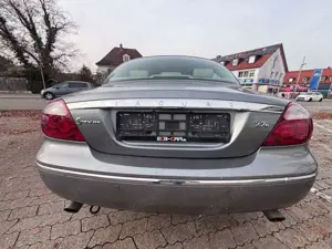 Jaguar S-Type 2.7 Liter V6 Diesel