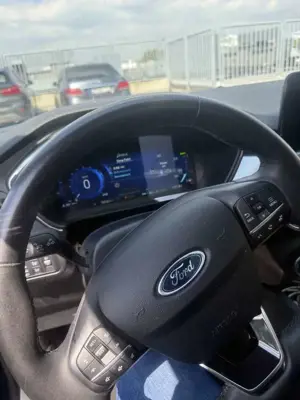 Ford Kuga Plug-In Hybrid Titanium