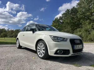 Audi A1 1.6 TDI Attraction