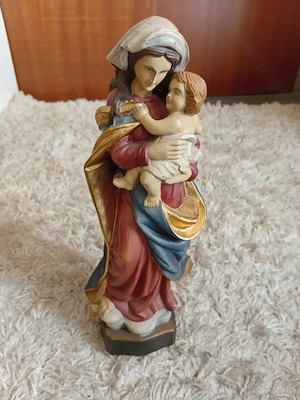 Handgeschnitzte und Handbemalte Holzfigur