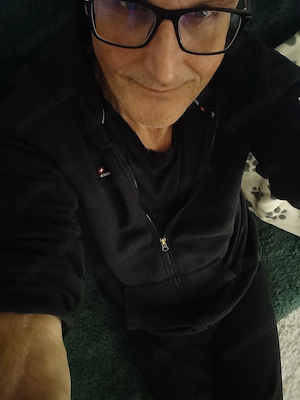 Suche Frau für den geschützten Cunnilingus 