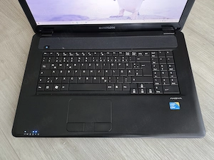Medion Akoya E7214 17,3" Intel Core i3 2,26GHZ - 120GB SSD+250GB HDD - 6GB RAM - DVD Brenner - Win10 Bild 9