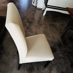 6 Esstishstühle Beige aus Kunstleder