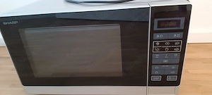 Verkaufe eine Mikrowelle von Sharp 25 Liter