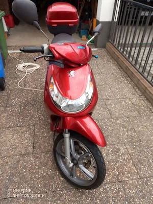 Peugeot Looxor 125  Roller 