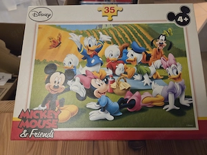 Verschiedene Puzzle 35 bis 63 Teile
