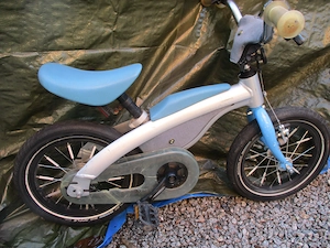 BMW  Kids bike zum Laufen u. Treten