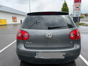 VW Golf 5 | 1.6 Benzin (102 PS) | EZ 2005 | Export   Import Bild 2