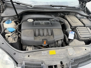 VW Golf 5 | 1.6 Benzin (102 PS) | EZ 2005 | Export   Import Bild 8