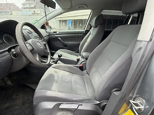 VW Golf 5 | 1.6 Benzin (102 PS) | EZ 2005 | Export   Import Bild 5