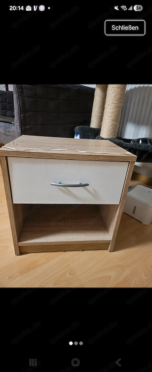 Nachtschrank für den Schlafzimmer