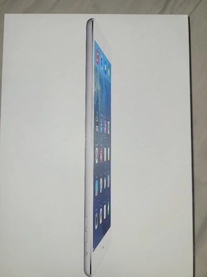 Ipad Air 1 Generation 16GB Weiß inklusive Verpackung und Schutzhülle 